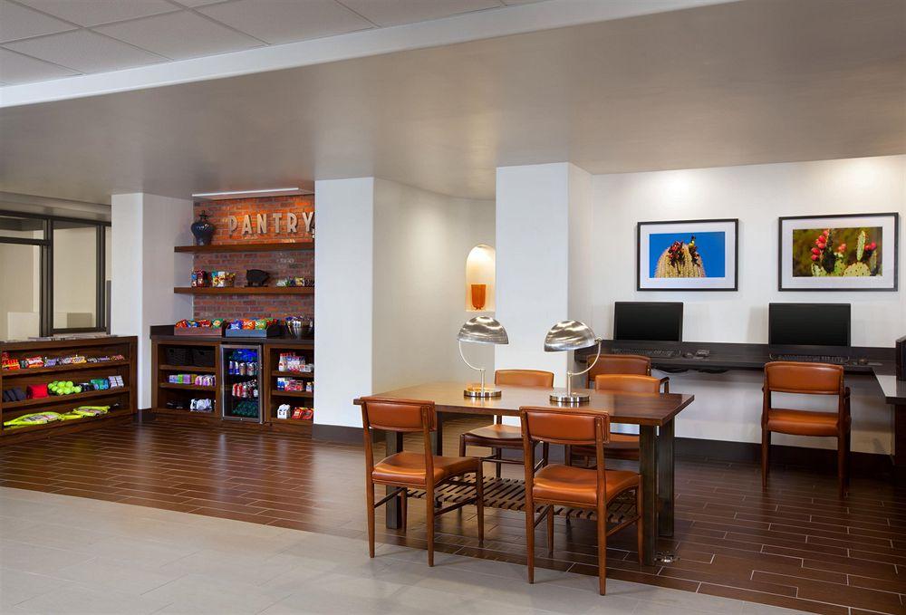 Four Points By Sheraton Phoenix South Mountain Extérieur photo