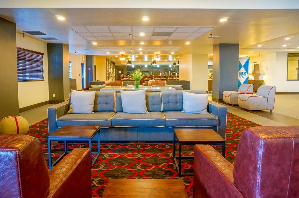 Four Points By Sheraton Phoenix South Mountain Extérieur photo