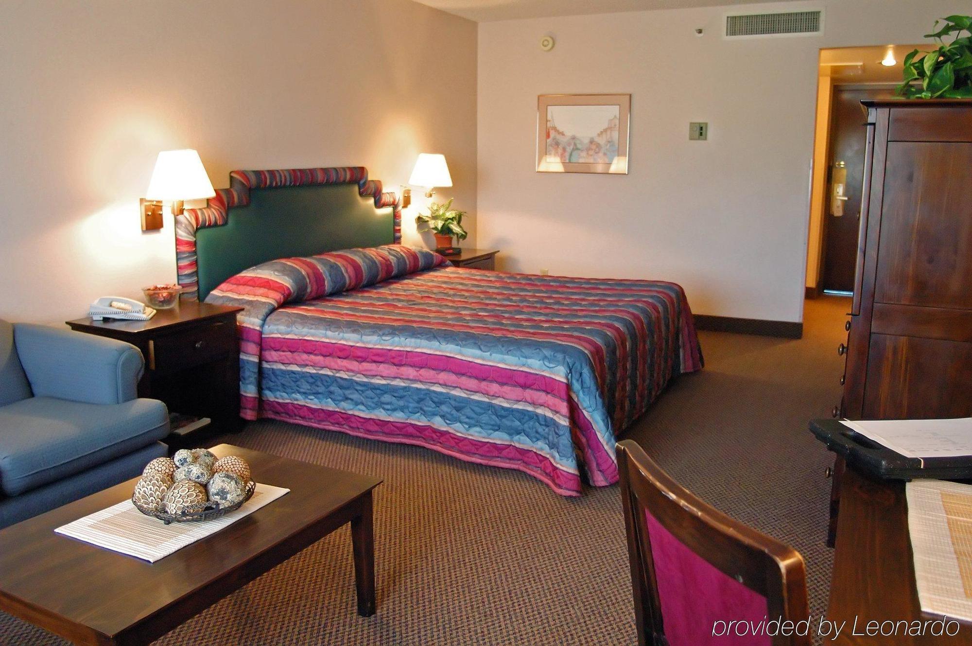 Four Points By Sheraton Phoenix South Mountain Chambre photo